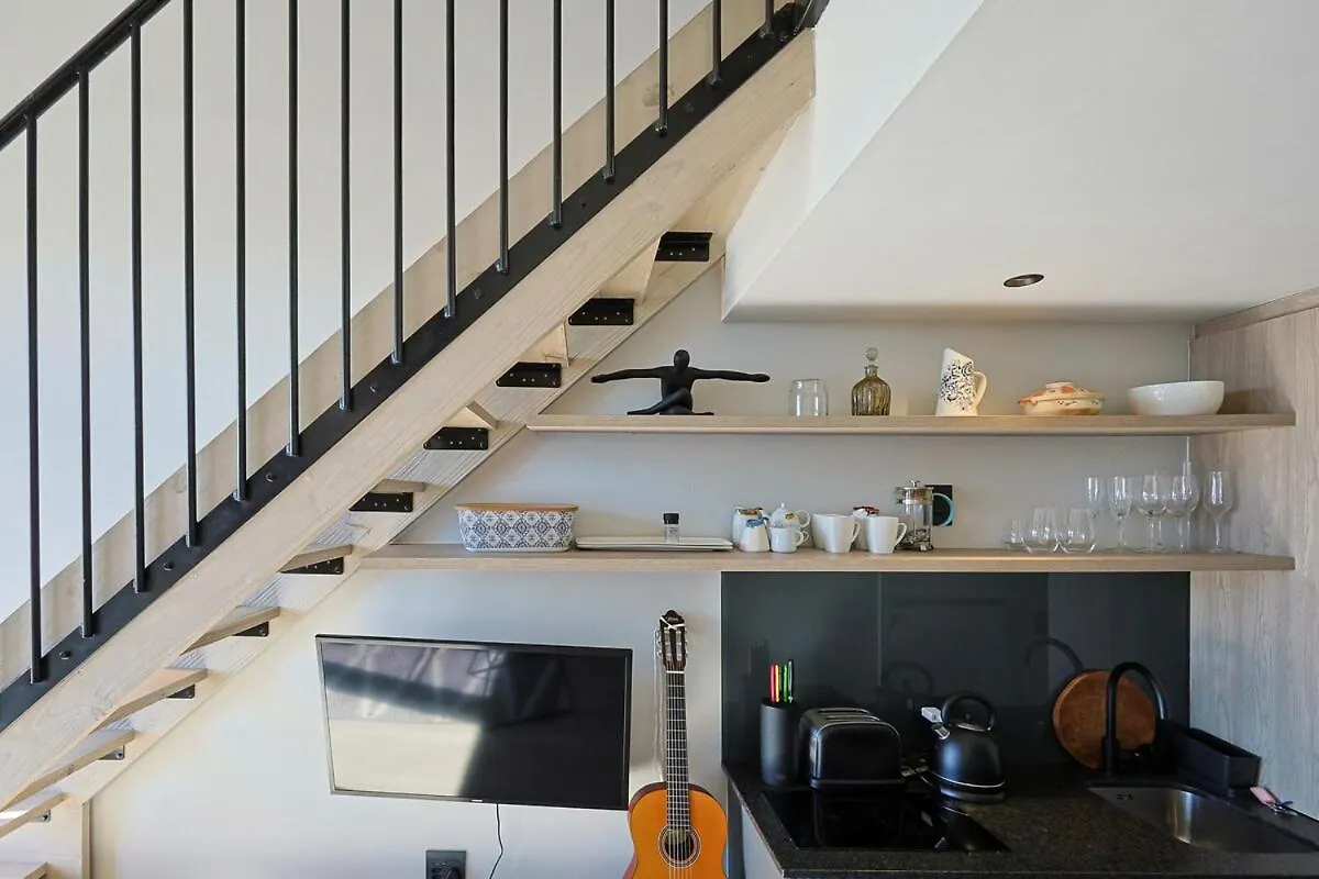 Stylish Topfloor At The Harri Mountain & City Views Cape Town 0*,  South Africa
