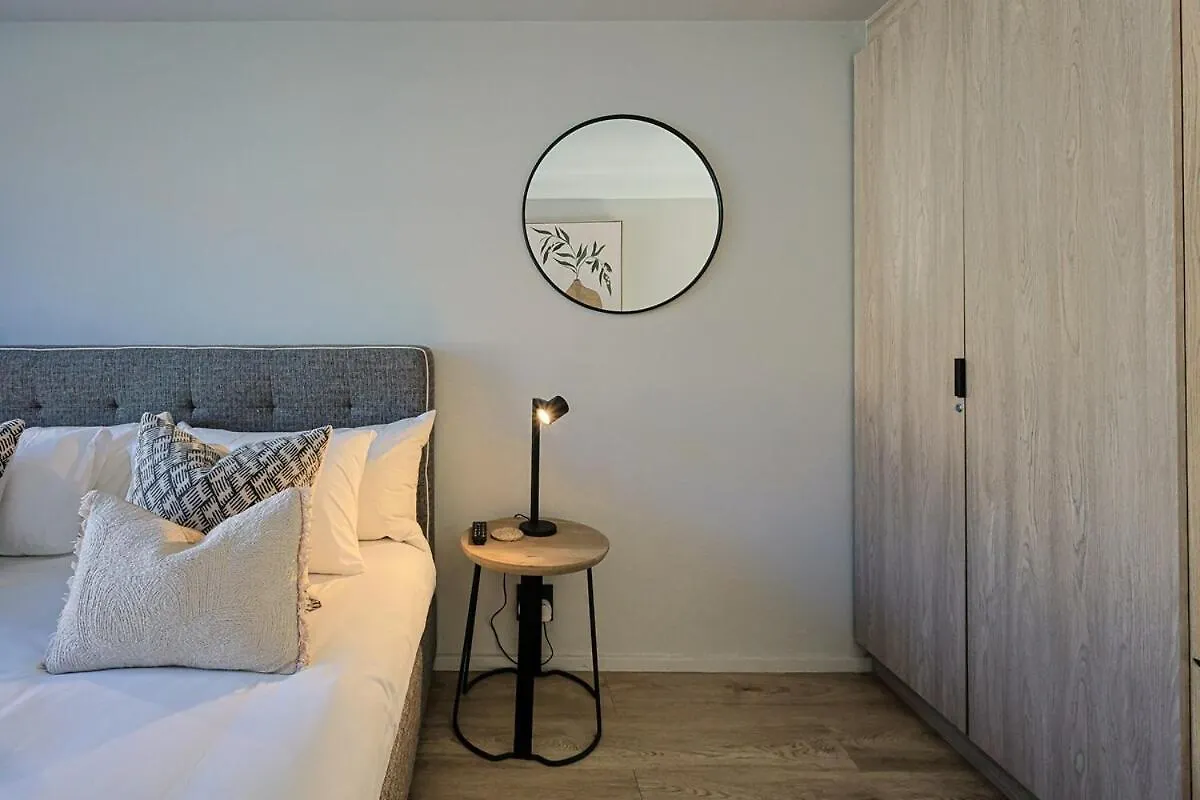 Stylish Topfloor At The Harri Mountain & City Views Cape Town