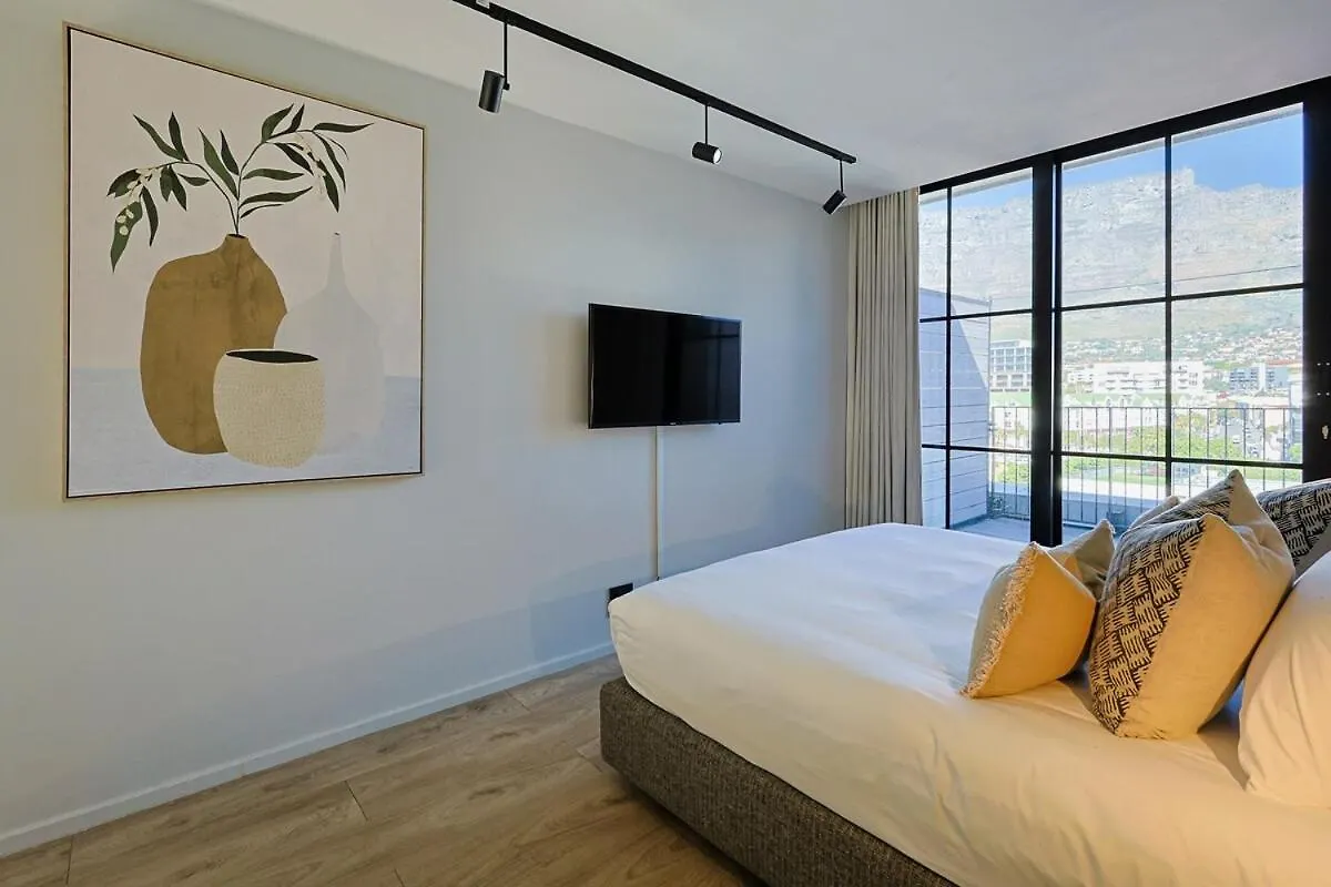 Apartment Stylish Topfloor At The Harri Mountain & City Views Kapstadt